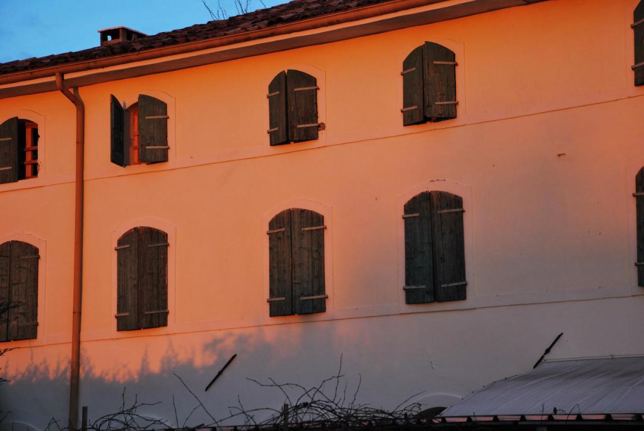 La Tinassara Bed & Breakfast ลาซีเซ ภายนอก รูปภาพ